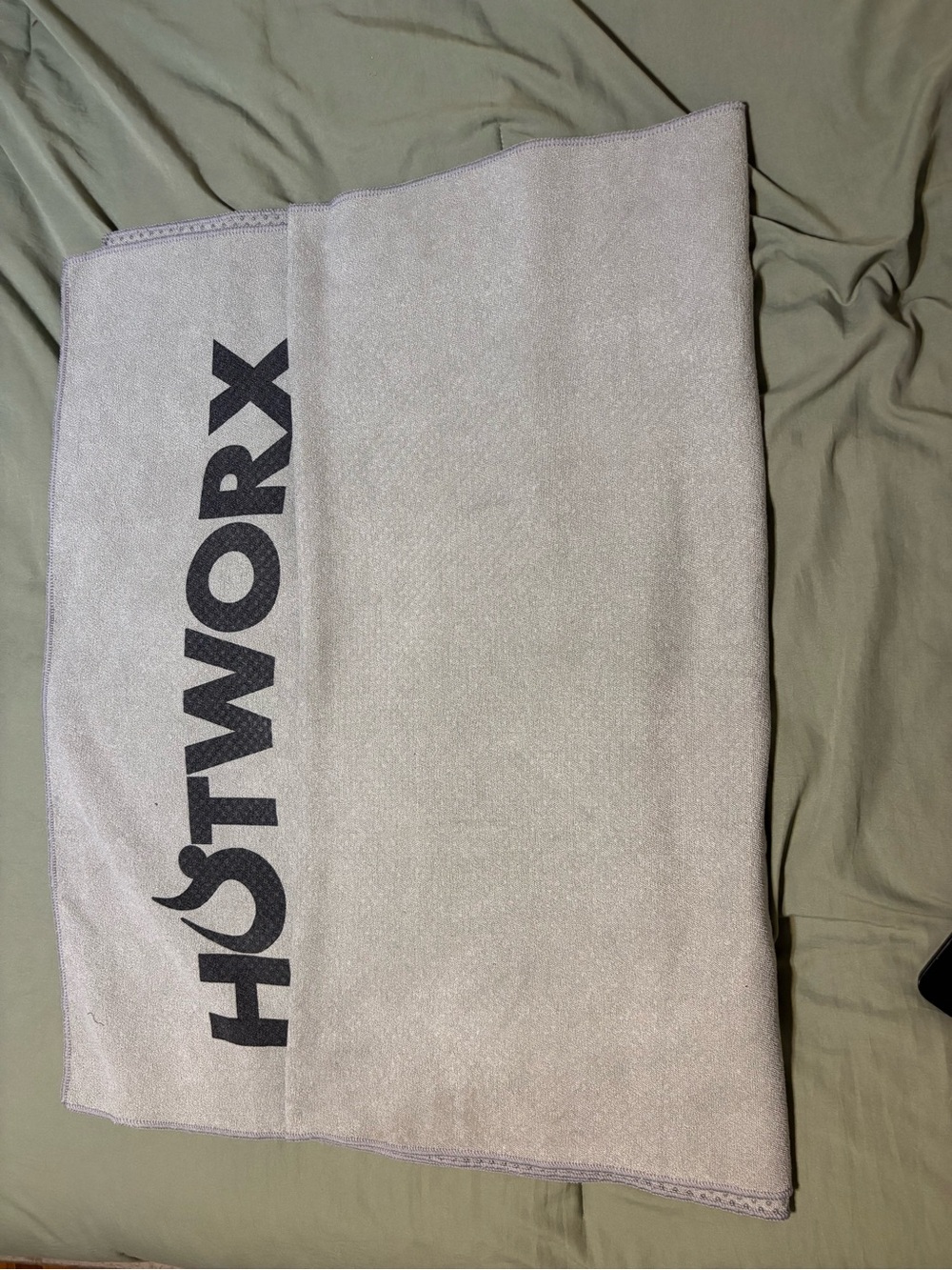 Hustworx Light Gray Home Throw Blanket
